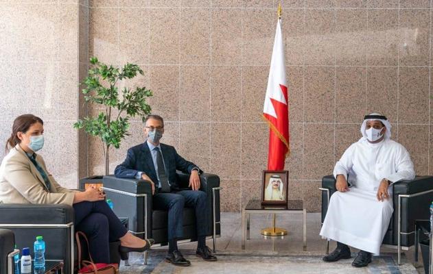 معالي وزير المالية والاقتصاد الوطني اثناء استقبال سفير الولايات المتحدة الأمريكية: ترسيخ علاقات التعاون الاقتصادي